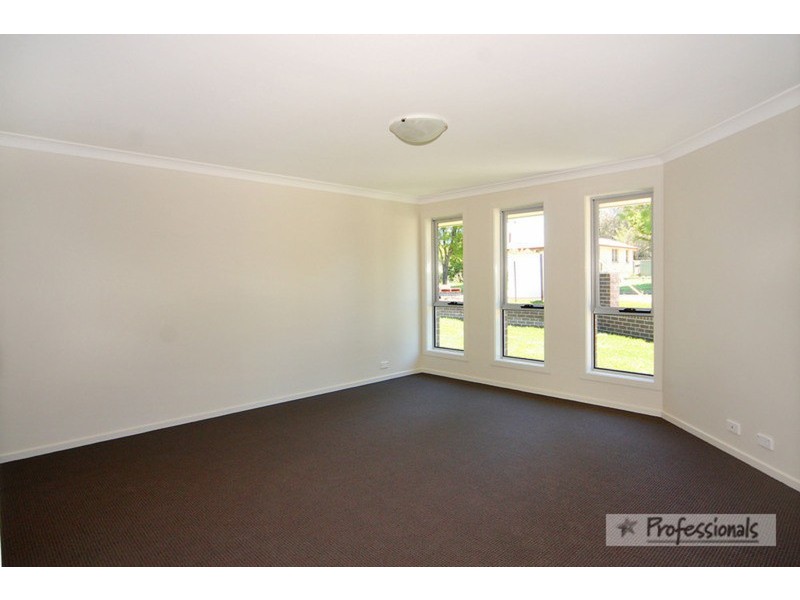 21 Kennedy Street, Armidale NSW 2350