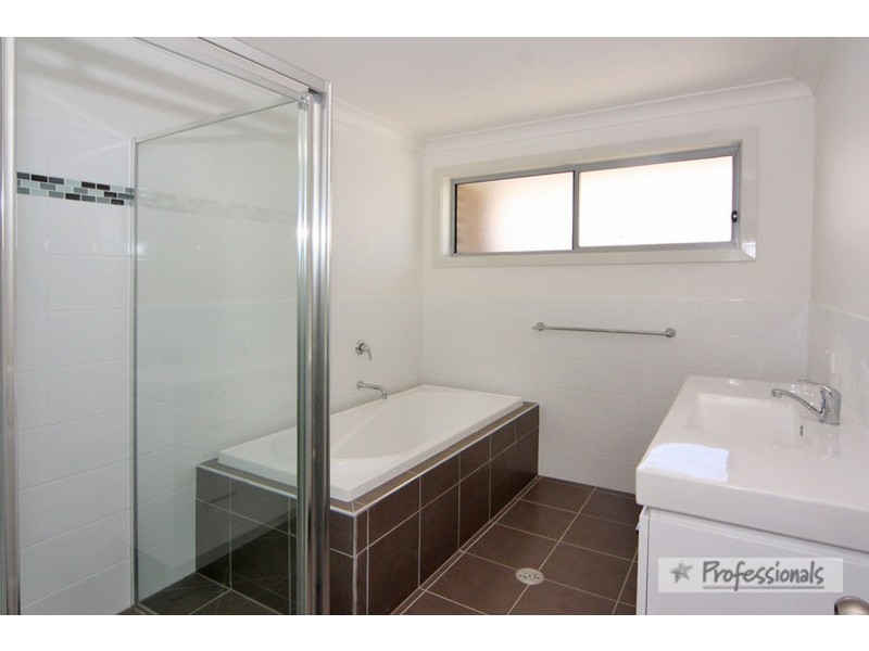 21 Kennedy Street, Armidale NSW 2350