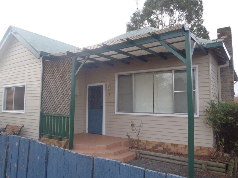 255 Rusden Street, Armidale NSW 2350