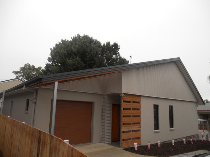 2/23 Hargrave Street, Armidale NSW 2350