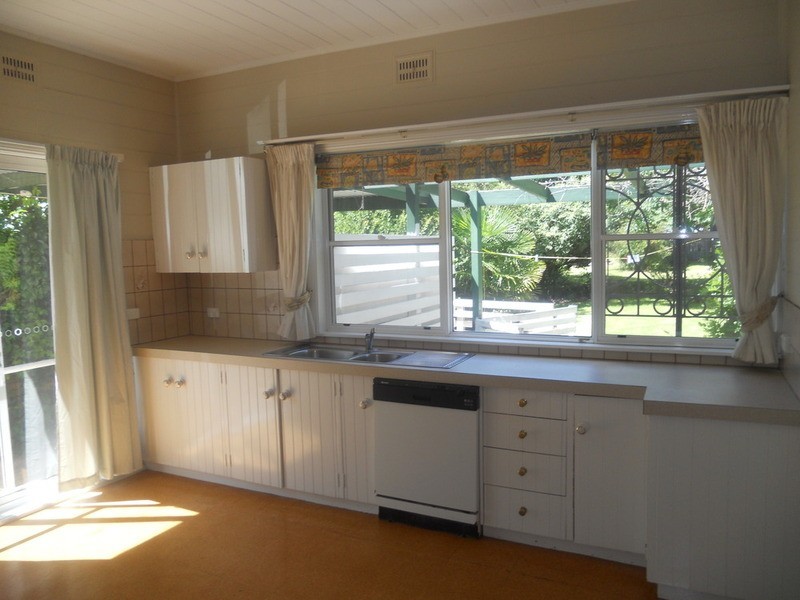 72 Brown Street, Armidale NSW 2350