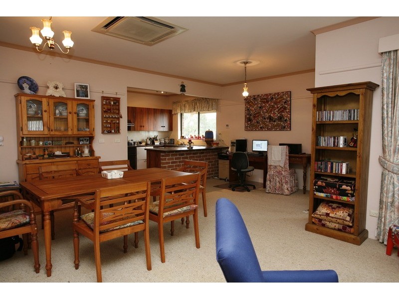 2/137 Brown Street, Armidale NSW 2350
