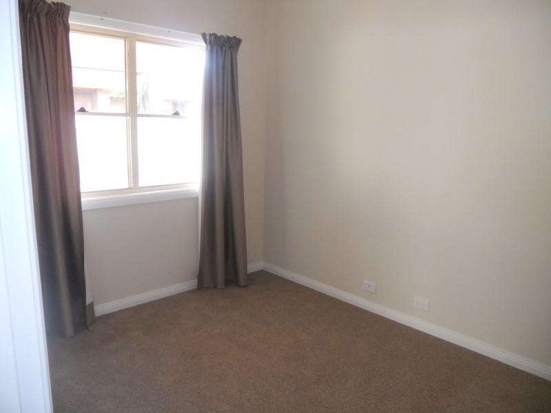 2/159 Allingham Street, Armidale NSW 2350