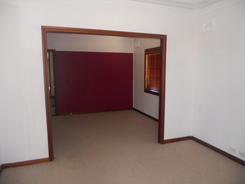 98 Golgotha Street, Armidale NSW 2350