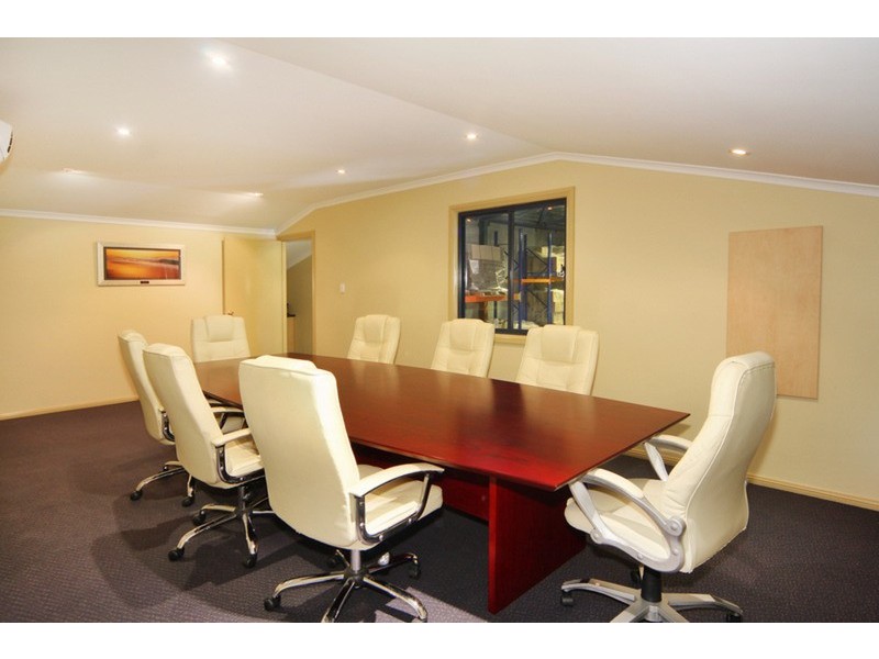 6 Brickfield Avenue, Armidale NSW 2350