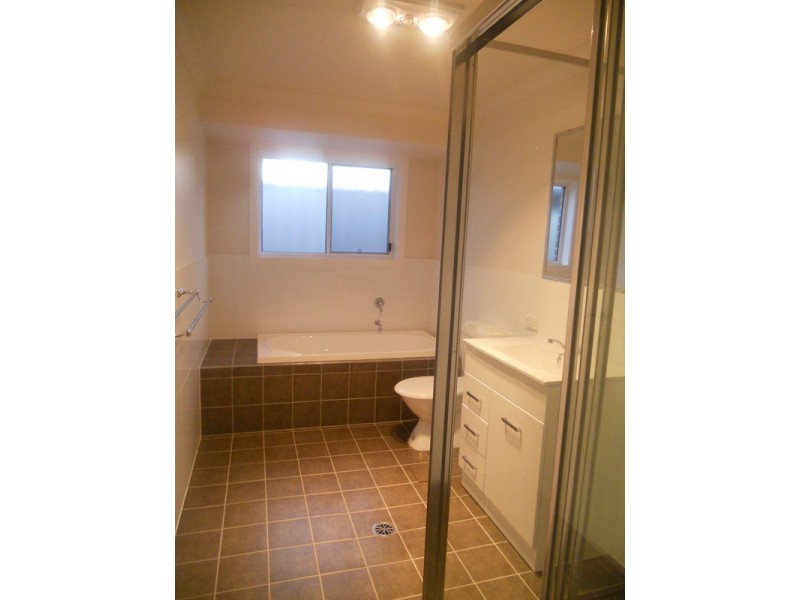 6A Dawson Avenue, Armidale NSW 2350