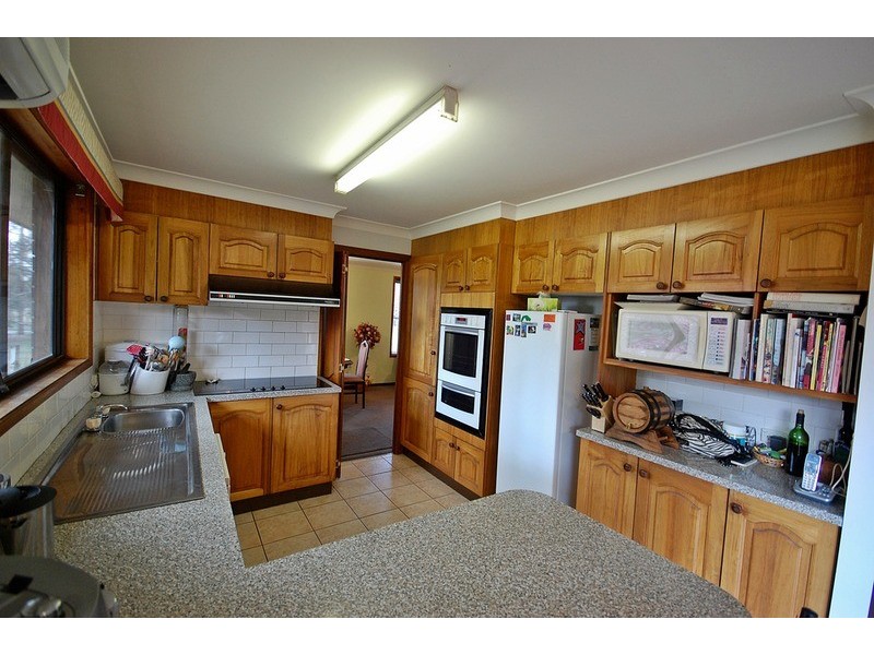 16 O’Connor Road, Armidale NSW 2350
