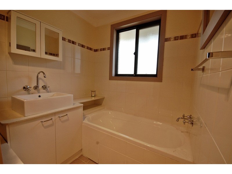 16 O’Connor Road, Armidale NSW 2350