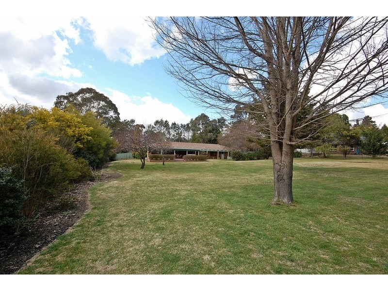 16 O’Connor Road, Armidale NSW 2350
