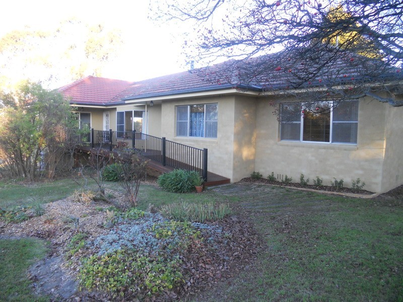 100 Stoney Ridge Road, Armidale NSW 2350