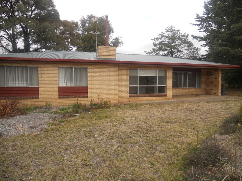 100 Lynches Road, Armidale NSW 2350