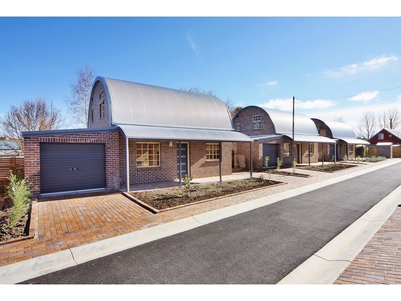 3/6 Eliza Lane, Armidale NSW 2350