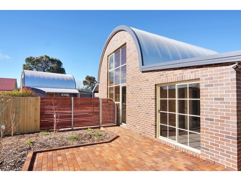 4/6 Eliza Lane, Armidale NSW 2350