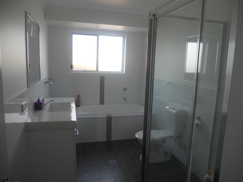 24 Albion Close, Armidale NSW 2350