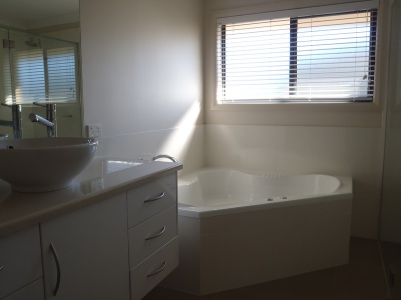 9 Hardman Close, Armidale NSW 2350