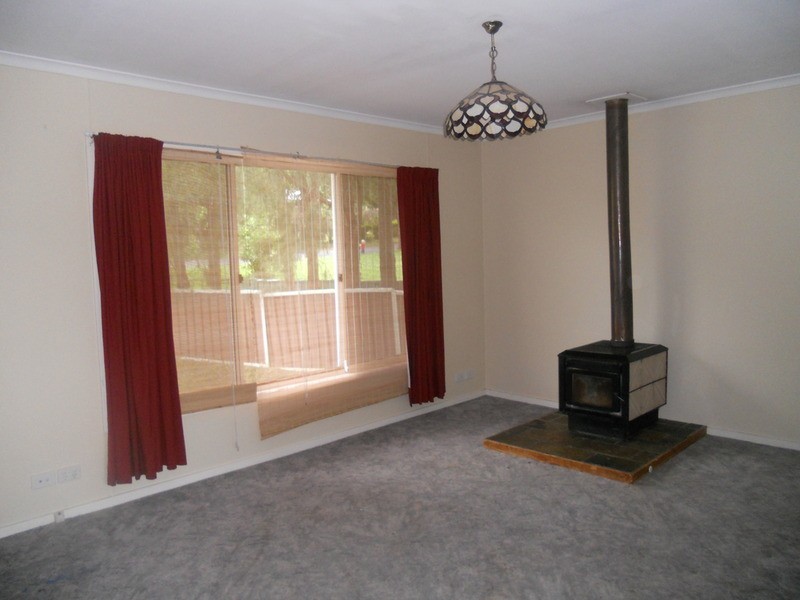 12 Tysoe Crescent, Armidale NSW 2350