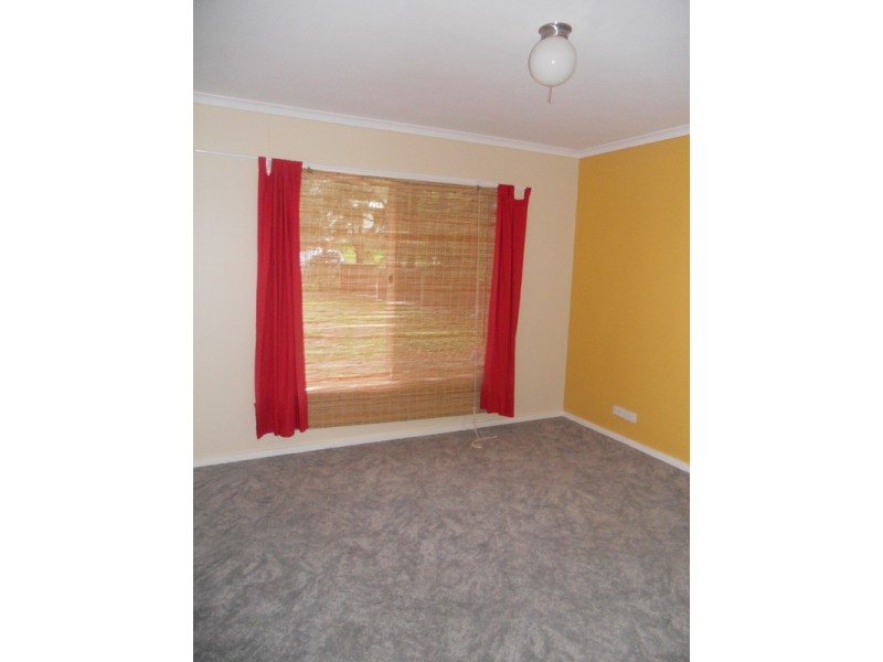 12 Tysoe Crescent, Armidale NSW 2350