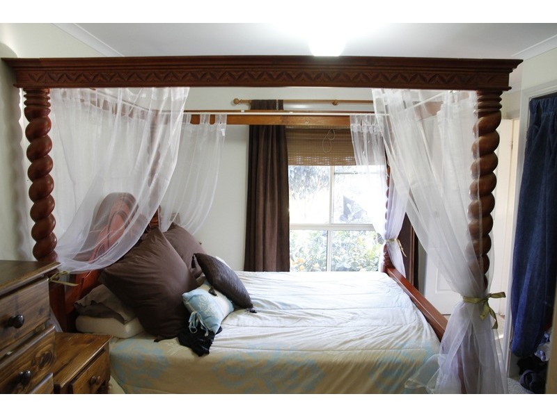 8 Erin Court, Armidale NSW 2350