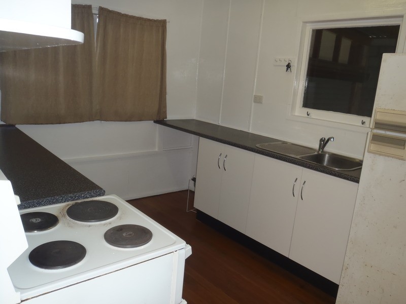 6 Glenelg Road, Armidale NSW 2350