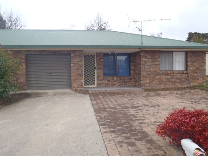 4/57 Dumaresq Street, Armidale NSW 2350