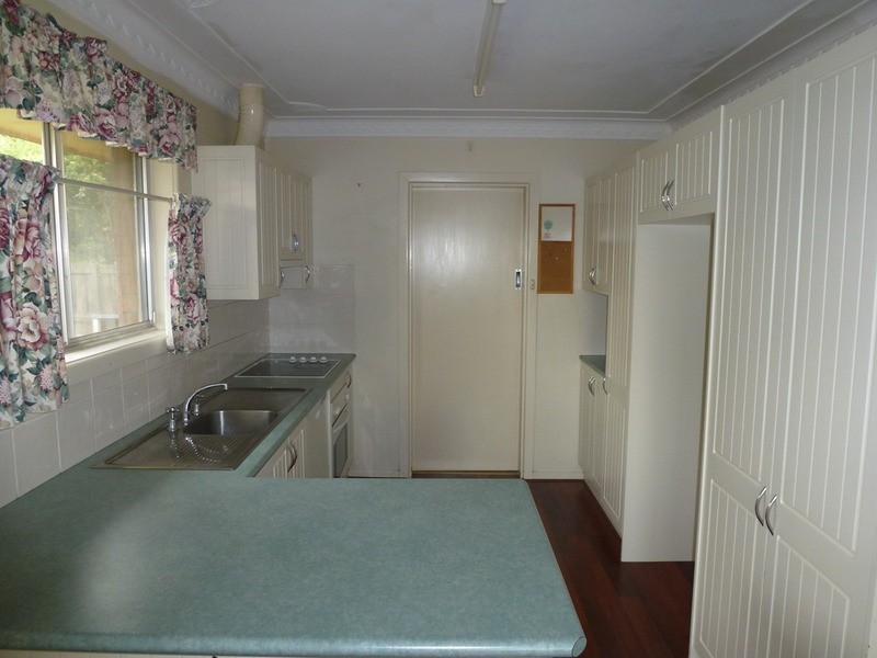 6 Simpson Avenue, Armidale NSW 2350