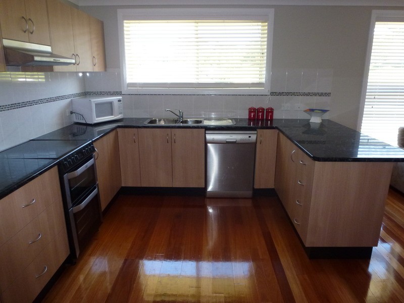 1/8 Amber Close, Armidale NSW 2350