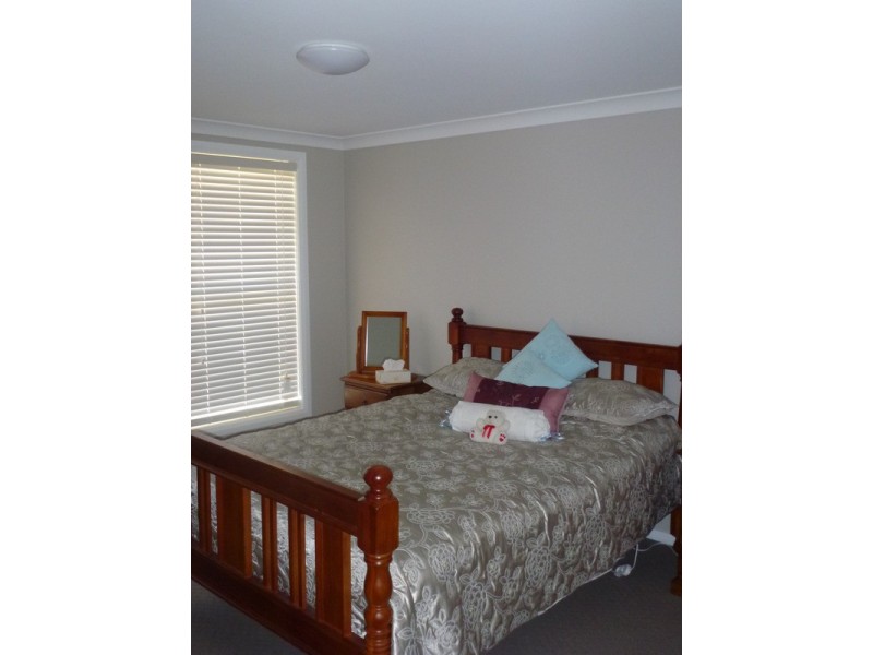 1/8 Amber Close, Armidale NSW 2350