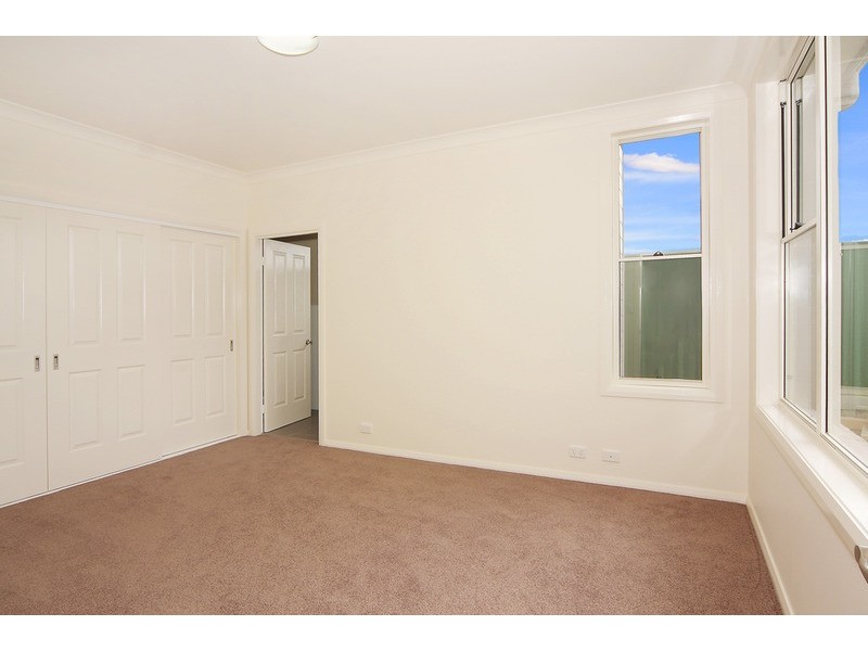 2/7 Netherton Park Avenue, Armidale NSW 2350