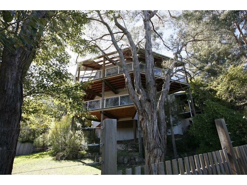 2 Nyssa Street, Armidale NSW 2350