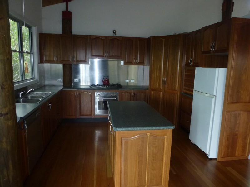 2 Nyssa Street, Armidale NSW 2350