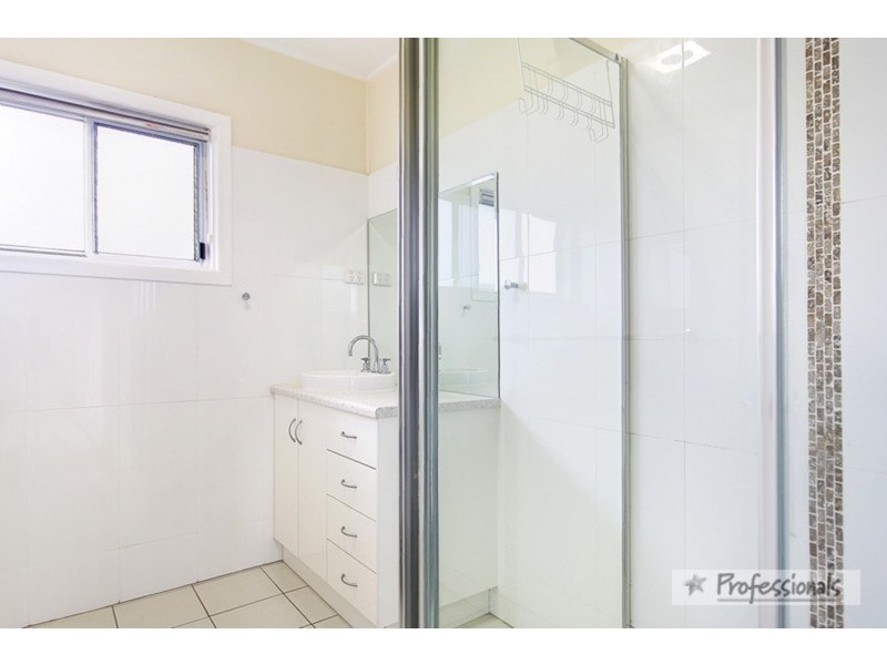 1 Kelly Avenue, Armidale NSW 2350