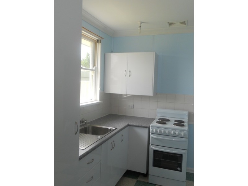 36 Golgotha Street, Armidale NSW 2350