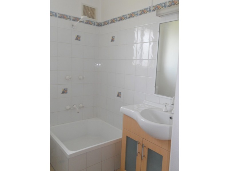 36 Golgotha Street, Armidale NSW 2350