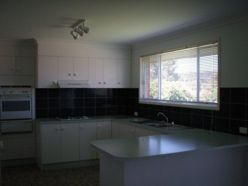 9 Douglas Street, Armidale NSW 2350