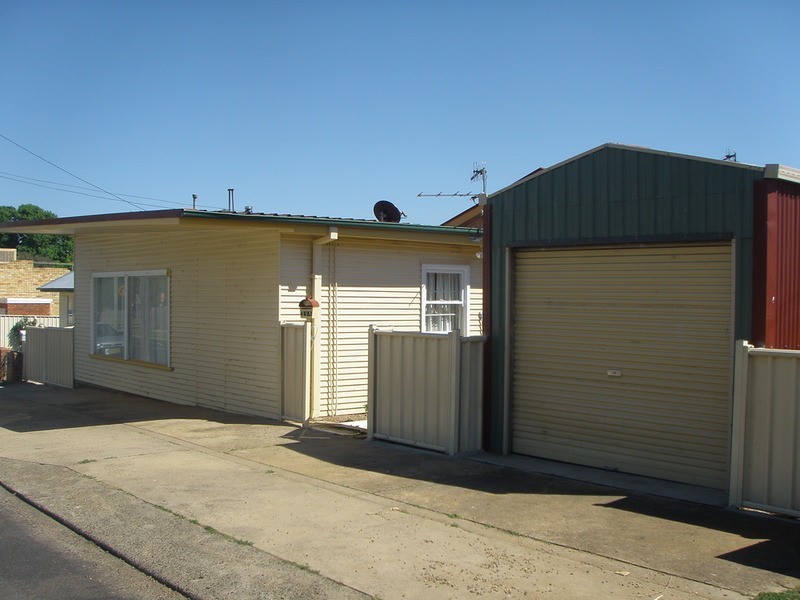 39B Mann Street, Armidale NSW 2350
