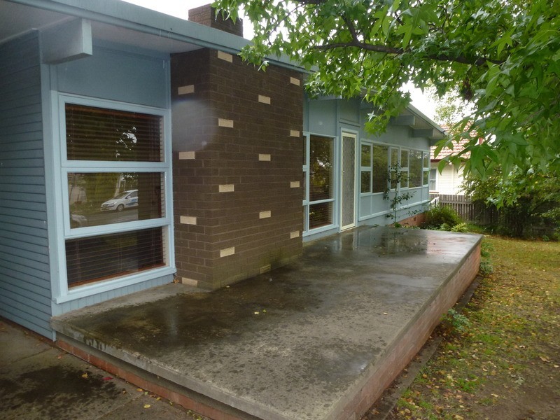 77 Erskine Street, Armidale NSW 2350