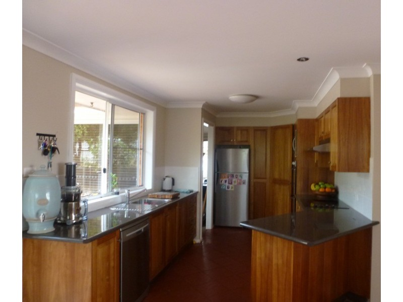 9 The Boulevarde, Armidale NSW 2350