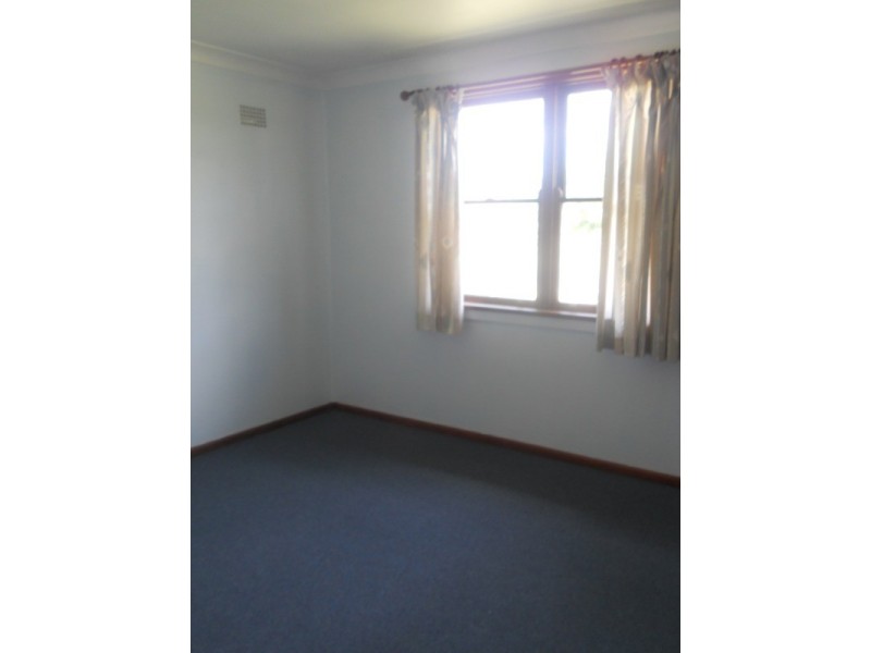 36 Golgotha Street, Armidale NSW 2350