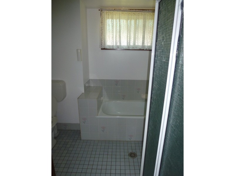 5 Peters Place, Armidale NSW 2350