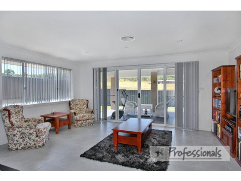 22 albion Close, Armidale NSW 2350