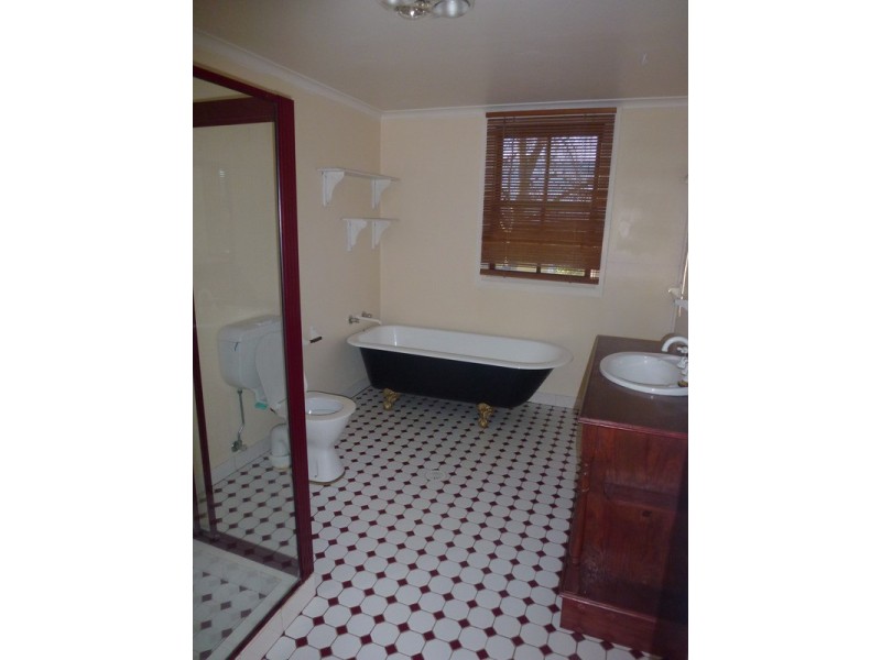 152 Marsh Street, Armidale NSW 2350