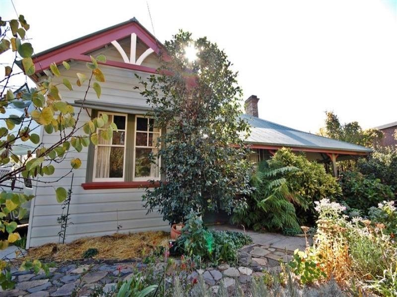 273 Beardy Street, Armidale NSW 2350