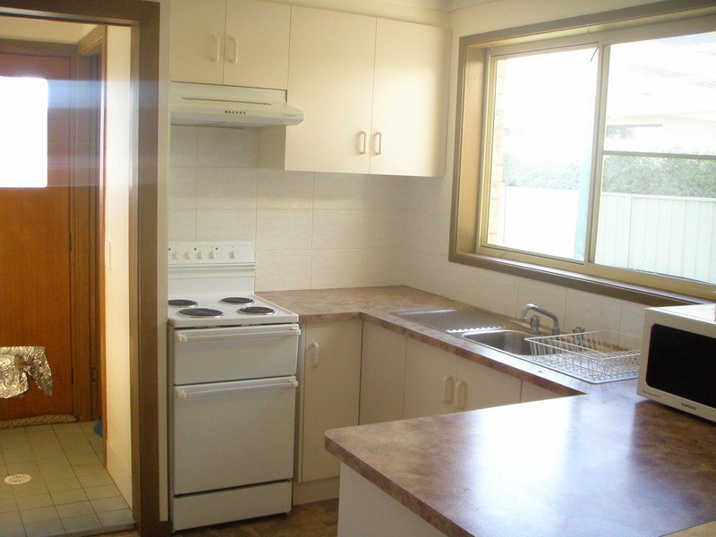 4 Eva Place, Armidale NSW 2350