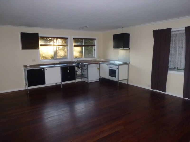 8 Nyssa Street, Armidale NSW 2350