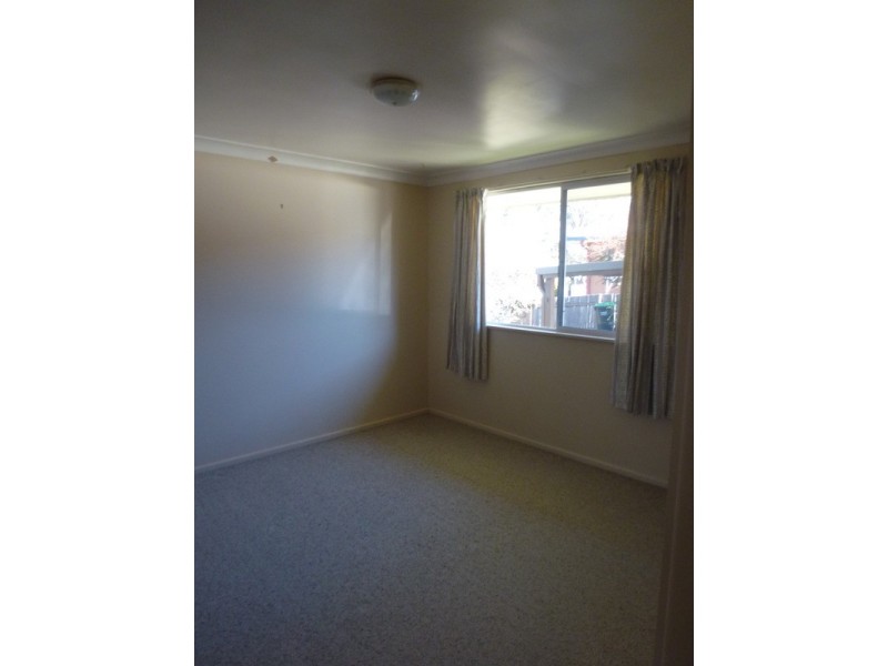 3/8 Marshall Avenue, Armidale NSW 2350