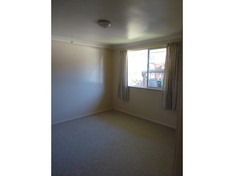 3/8 Marshall Avenue, Armidale NSW 2350