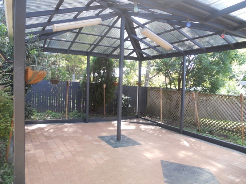 10 Florence Crescent, Armidale NSW 2350