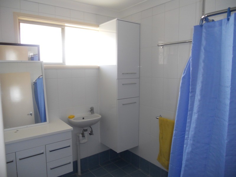 8 Carey Avenue, Armidale NSW 2350