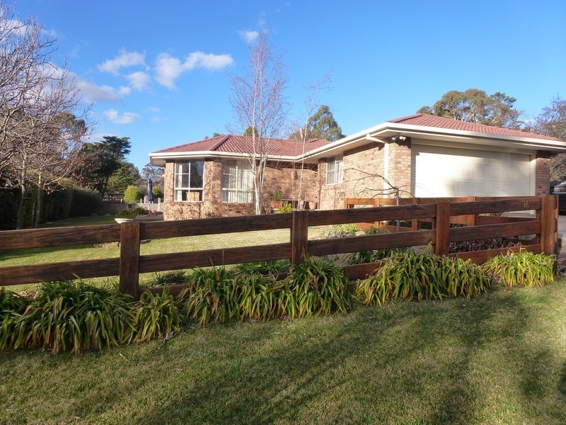 1A Belinda Place, Armidale NSW 2350