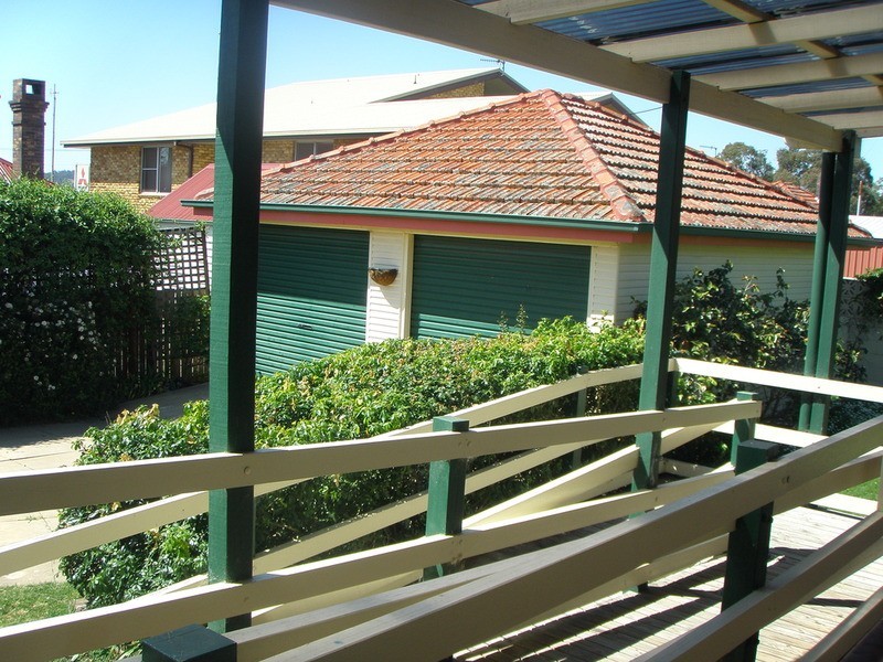 147 Marsh Street, Armidale NSW 2350